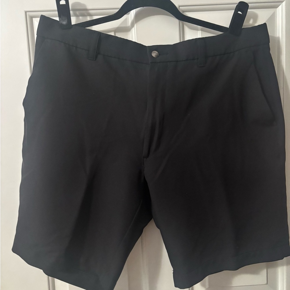Callaway Men's Charcoal Flat Front Shorts